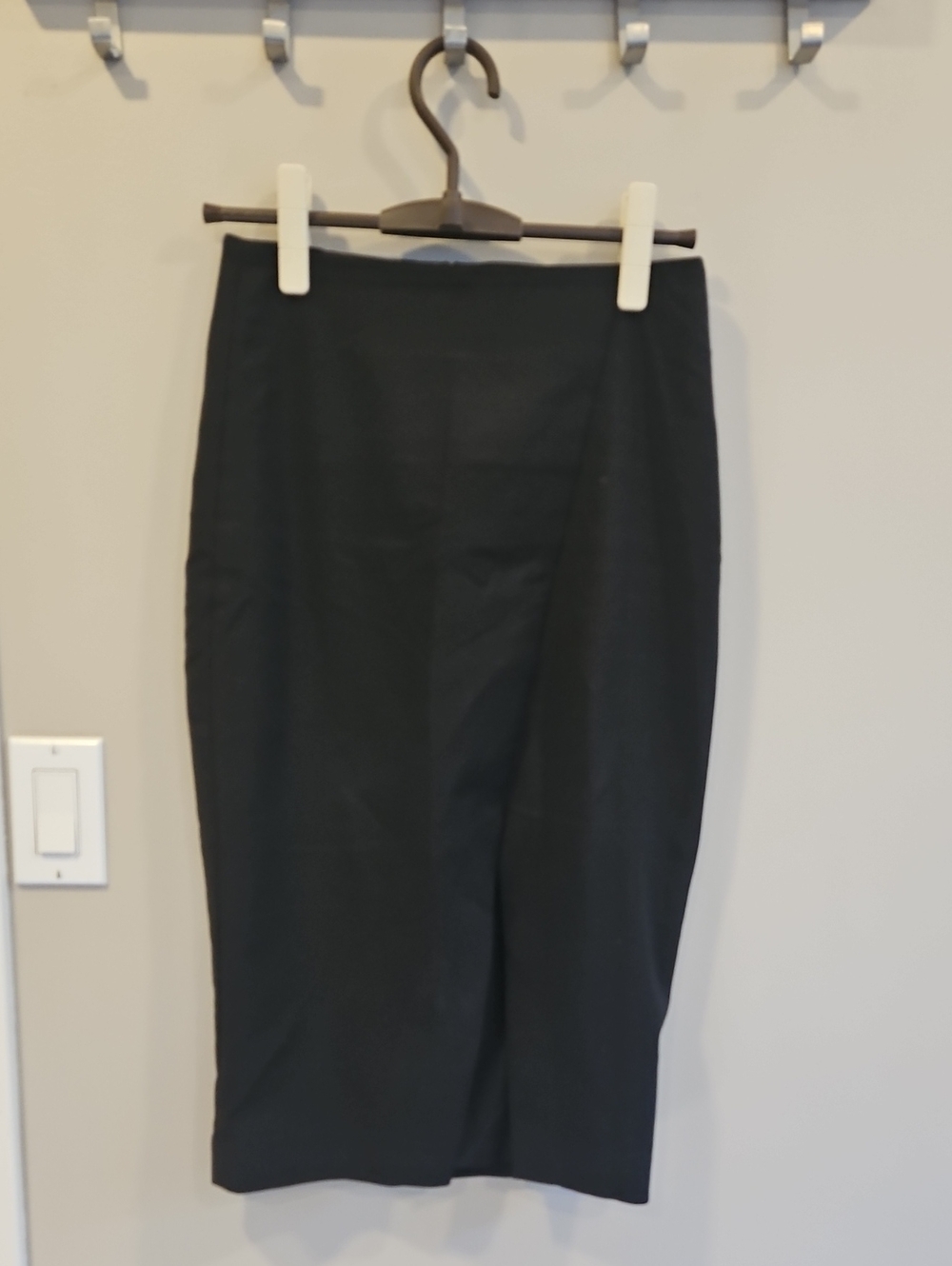 Icone Black Pencil Skirt